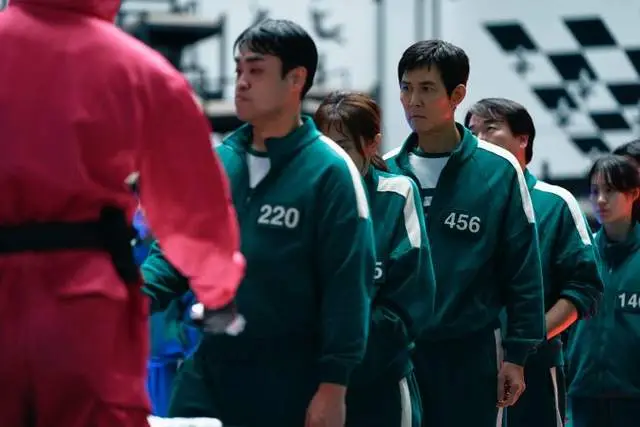 鱿鱼游戏2_鱿鱼游戏2_鱿鱼游戏2